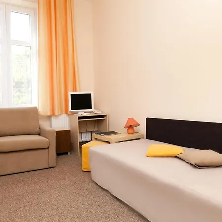 24 Albergue